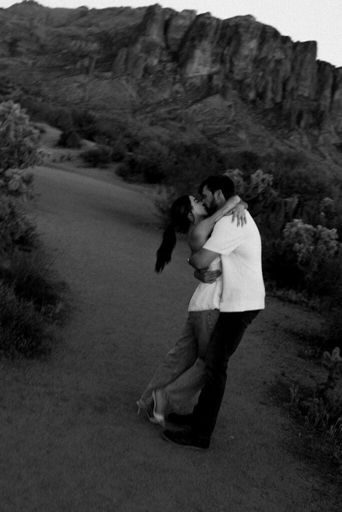 desert phoenix engagement session