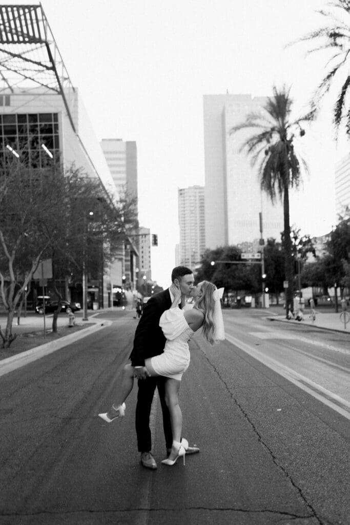 phoenix downtown engagement phoenix downtown elopement arizona elopement photographer