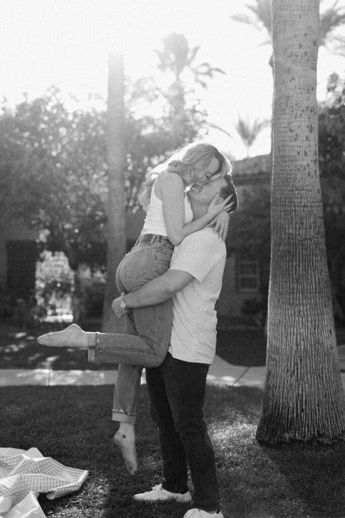 royalpalm-engagement-session-arizonaweddingphotographer