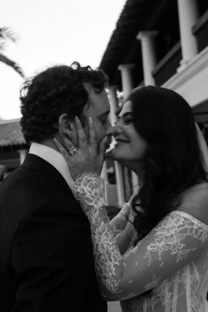 bride and groom photos scottsdale resort and spa scottsdale wedding photographer