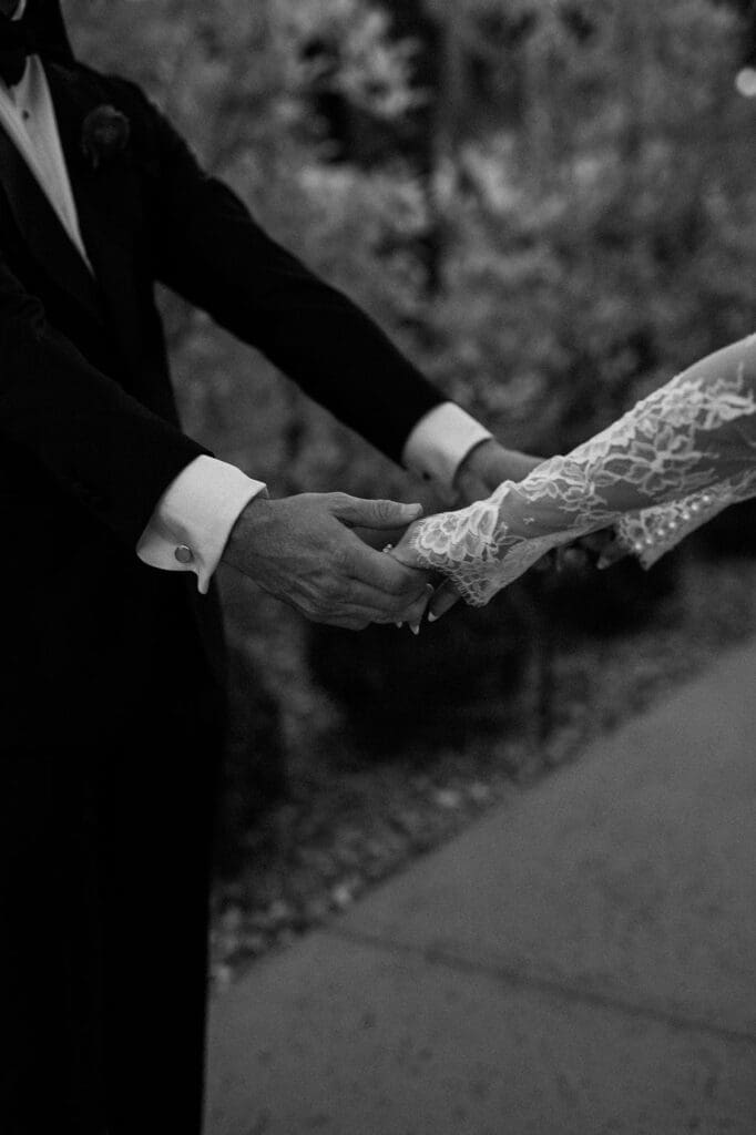 bride and groom photos scottsdale resort and spa scottsdale wedding photographer