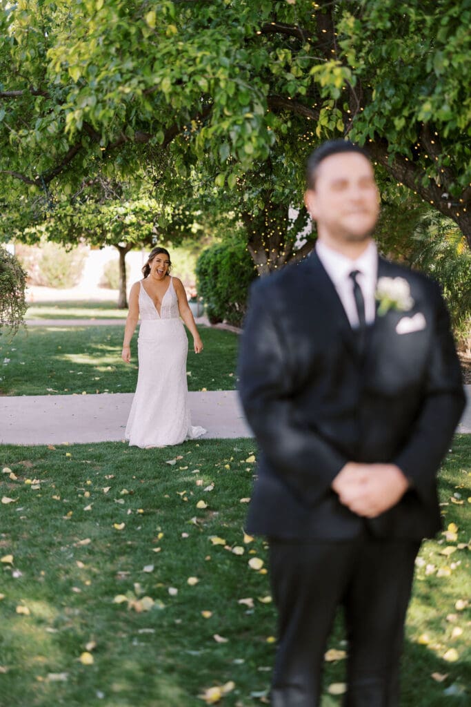 Getting Ready Secret Garden Phoenix Wedding Photographer