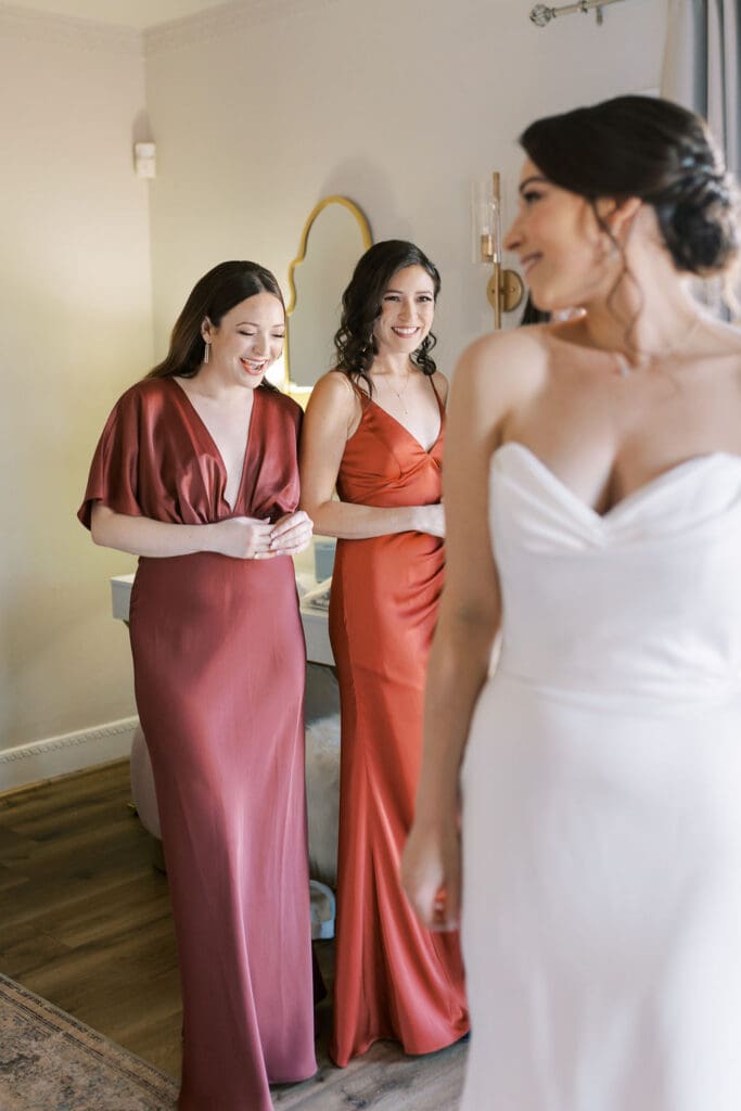 Getting Ready Secret Garden Phoenix Wedding Photographer
