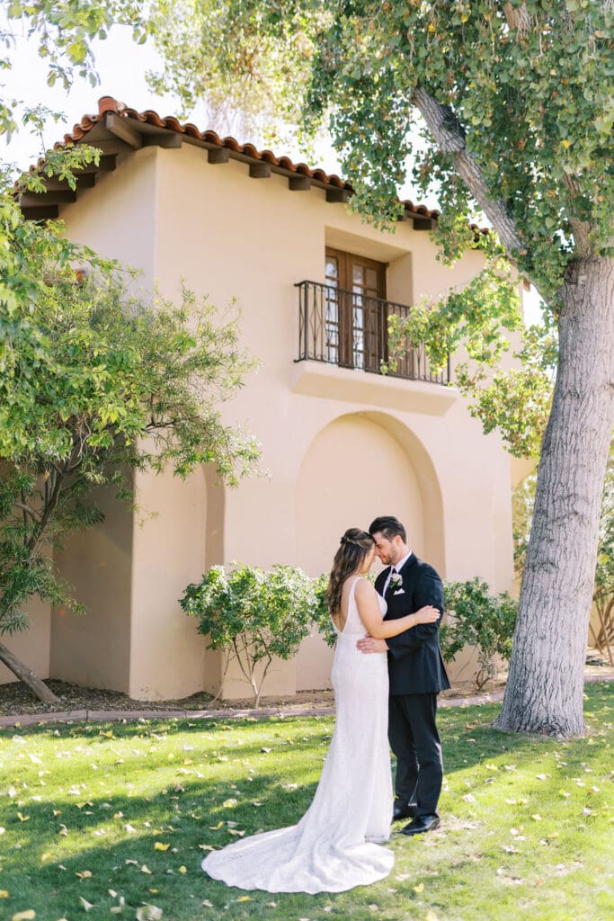 Getting Ready Secret Garden Phoenix Wedding Photographer 