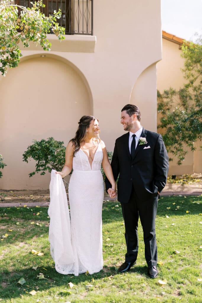 Getting Ready Secret Garden Phoenix Wedding Photographer