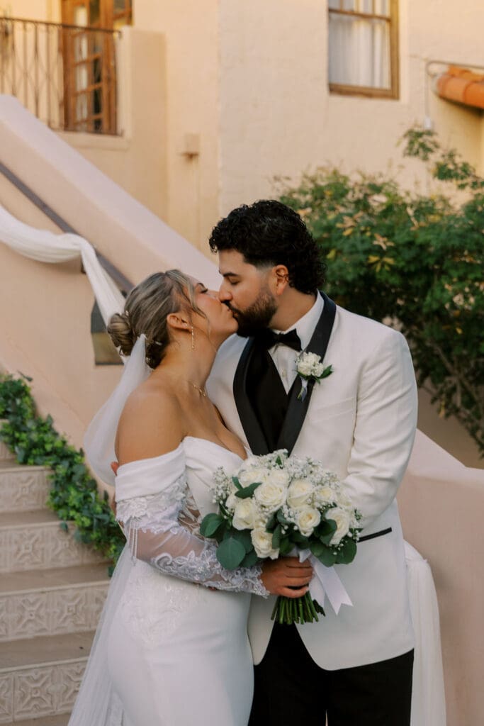secretgarden wedding phoenix - arizona wedding photographer