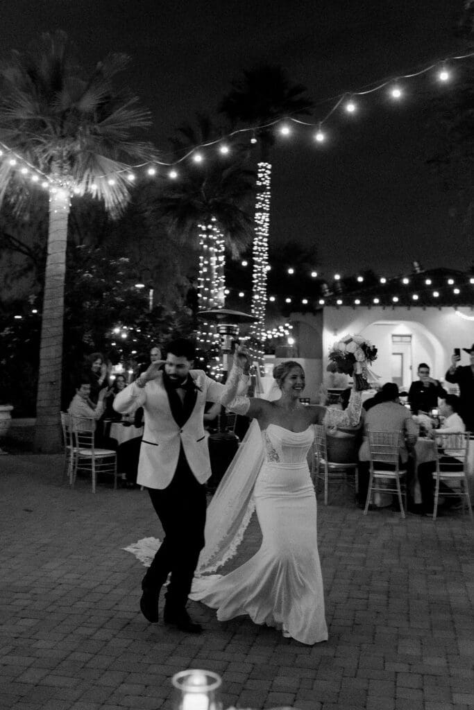 secretgarden wedding phoenix - arizona wedding photographer