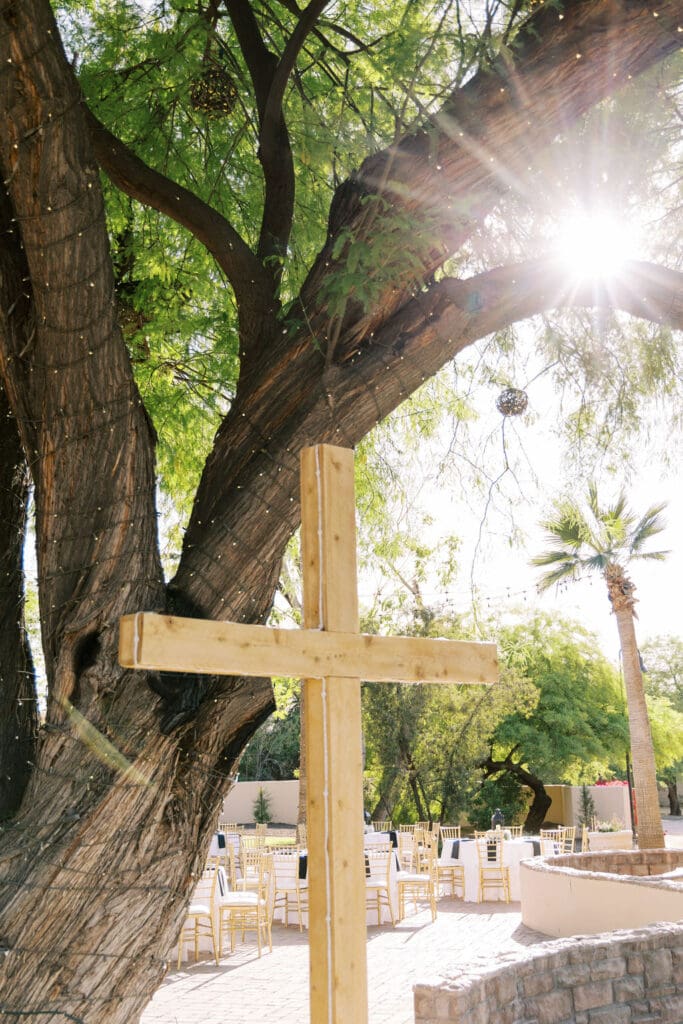 Photos at a Secret Garden Wedding in Phoenix