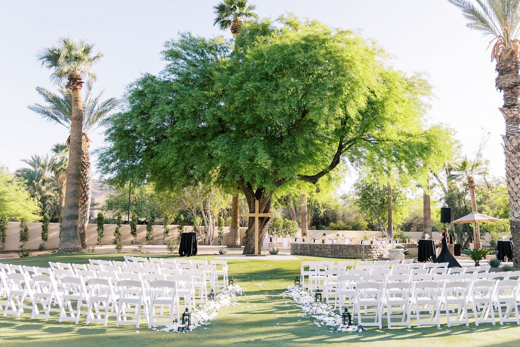 Photos at a Secret Garden Wedding in Phoenix