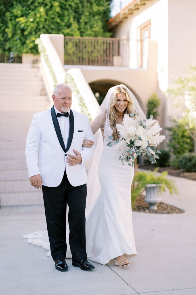 Photos at a Secret Garden Wedding in Phoenix