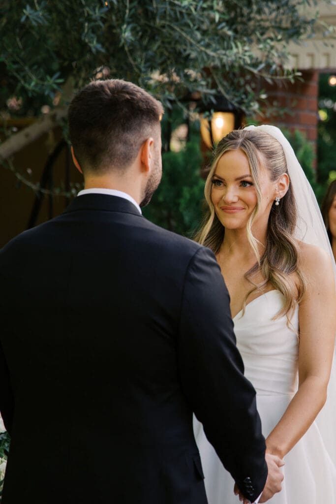 Ceremony photos Stonebridge Manor wedding, Arizona wedding photographer