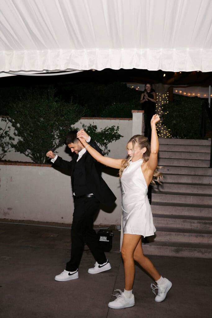 Reception photos Stonebridge Manor wedding, Arizona wedding photographer