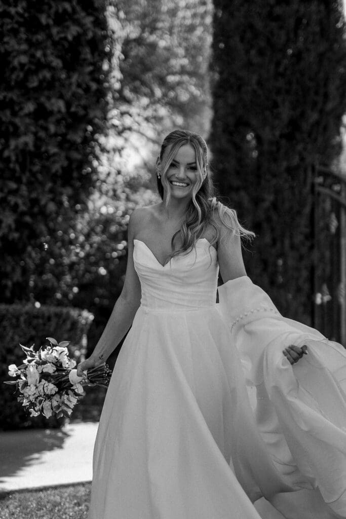 Bride and Groom photos Stonebridge Manor wedding, Arizona wedding photographer