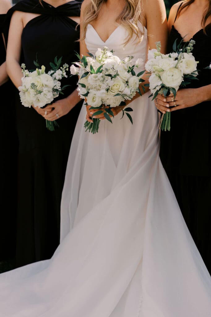 Bride and Groom photos Stonebridge Manor wedding, Arizona wedding photographer