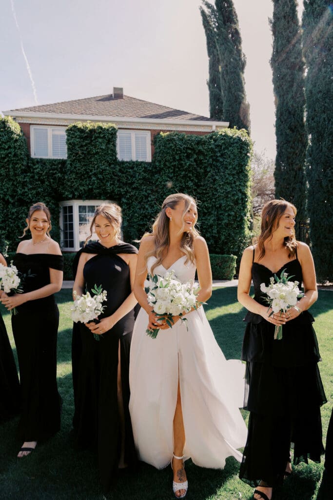 Bride and Groom photos Stonebridge Manor wedding, Arizona wedding photographer