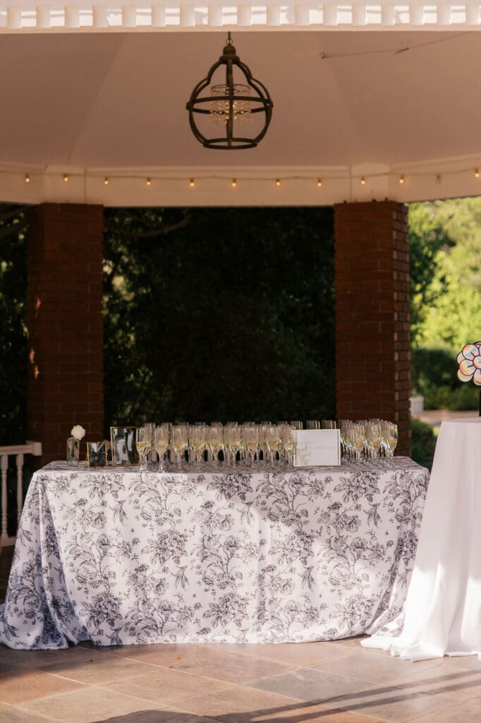 Detail photos Stonebridge Manor wedding, Arizona wedding photographer