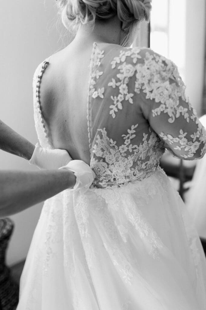 Getting Ready Tlaquepaque Sedona Wedding Photographer