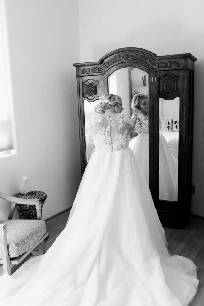 Getting Ready Tlaquepaque Sedona Wedding Photographer