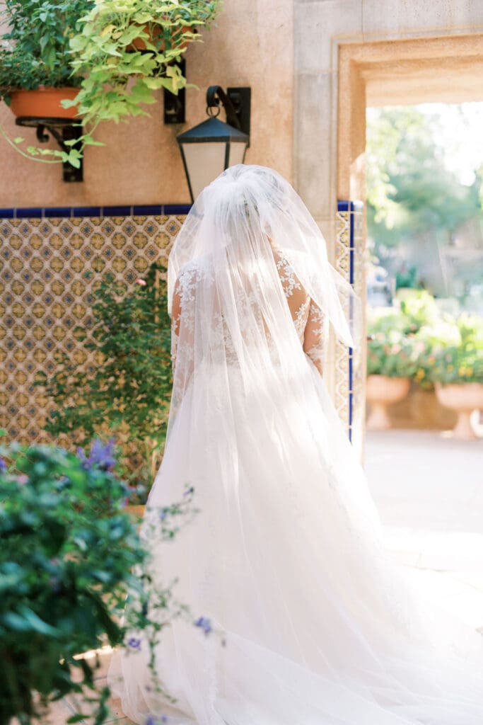 First Look Tlaquepaque Sedona Wedding Photographer