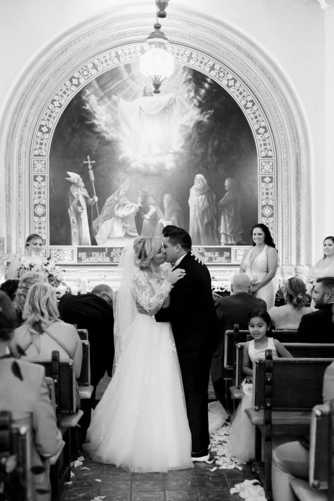 Tlaquepaque Sedona Wedding Photographer