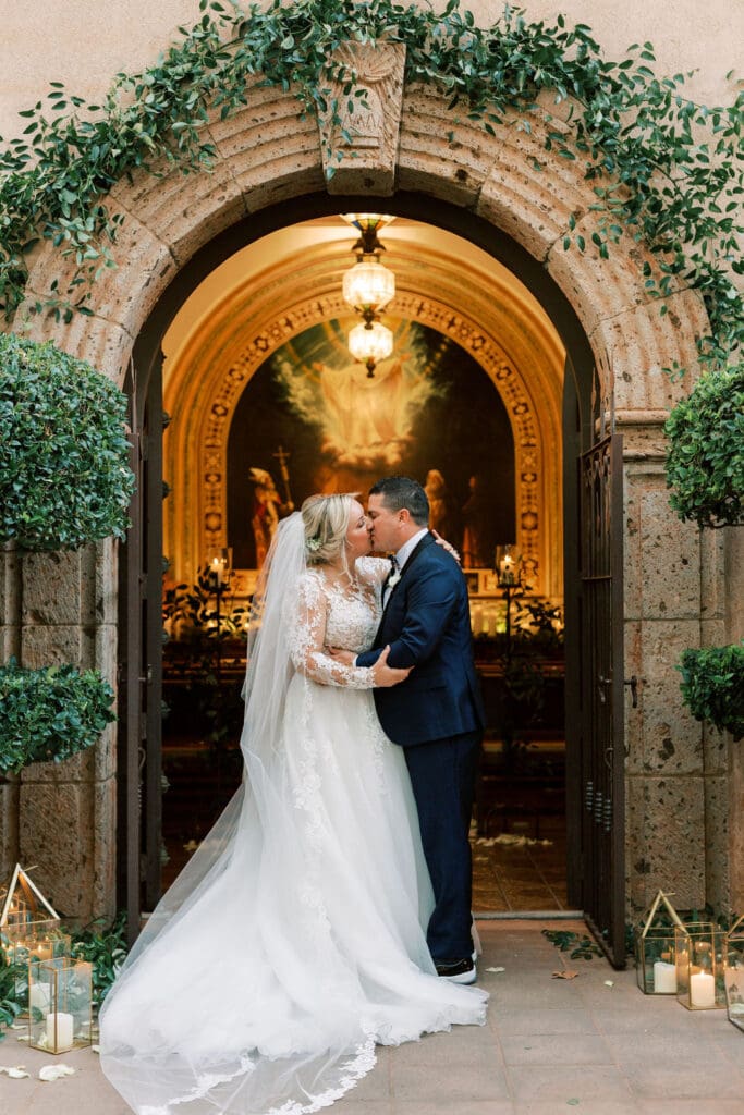 Tlaquepaque Sedona Wedding Photographer