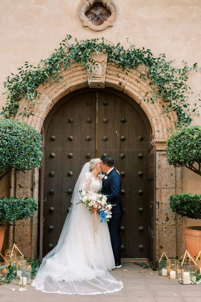 Tlaquepaque Sedona Wedding Photographer