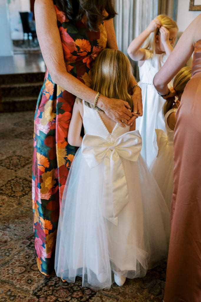 Getting ready at Wrigley mansion wedding, Phoenix Wedding Photographer